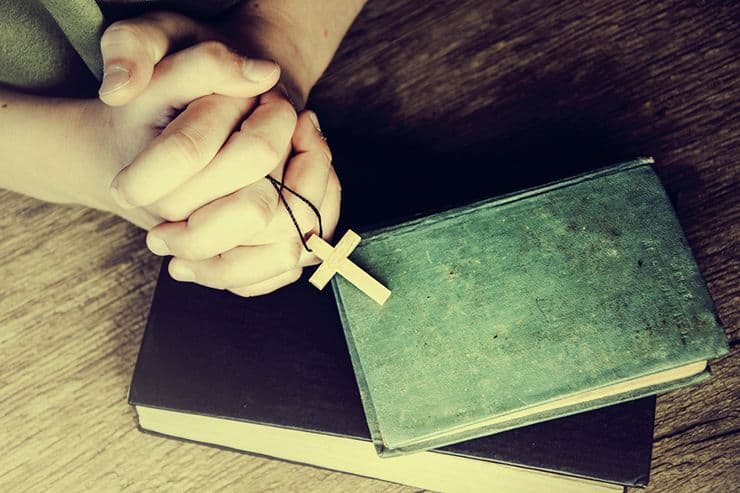 15 Frases cortas de Santos | La Oración