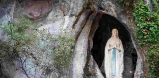 Novena a la Virgen de Lourdes