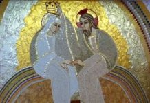 La Coronación de la Virgen María Coronación de María